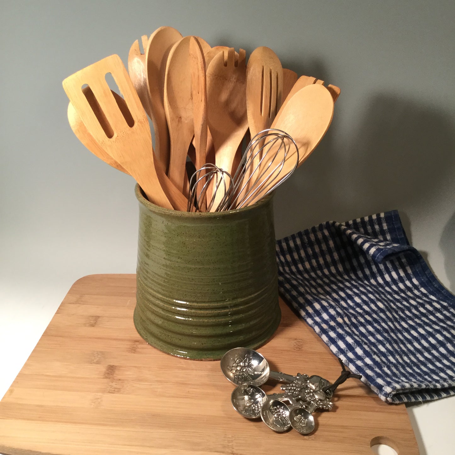 Kitchen Utensil Holder / Wine Bottle Chiller