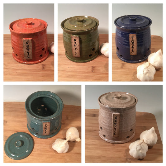 Garlic jar / garlic storage canister
